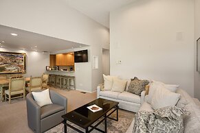 Mountain Queen Condos by iTrip Aspen Snowmass