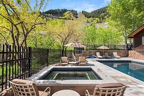 Mountain Queen Condos by iTrip Aspen Snowmass