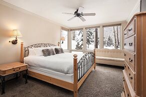 Mountain Queen Condos by iTrip Aspen Snowmass