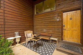 Mountain Queen Condos by iTrip Aspen Snowmass