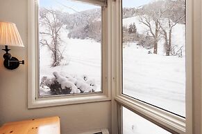 Mountain Queen Condos by iTrip Aspen Snowmass