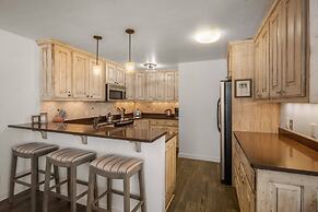 Mountain Queen Condos by iTrip Aspen Snowmass