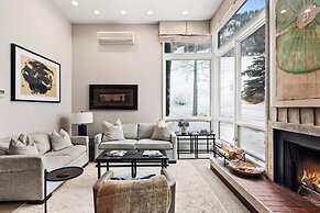Mountain Queen Condos by iTrip Aspen Snowmass