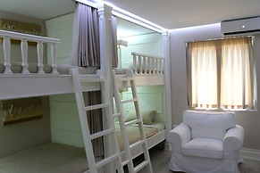 Limani Friends Apartment