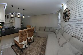 Limani Friends Apartment