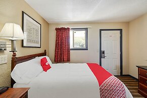 OYO Hotel Luling TX Downtown I-10/US-90