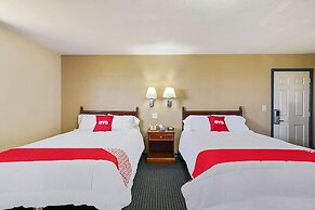 OYO Hotel Luling TX Downtown I-10/US-90