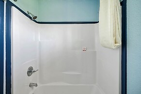 OYO Hotel Luling TX Downtown I-10/US-90