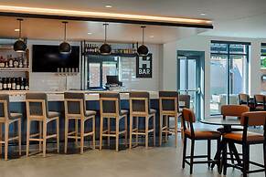 Hyatt House Columbus OSU / Short North