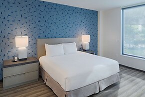 Hyatt House Columbus OSU / Short North