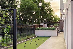 Hyatt House Columbus OSU / Short North