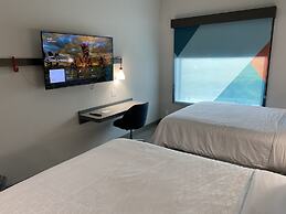 avid hotels Corpus Christi - Portland by IHG