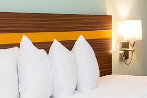 SPOT X Hotel Orlando/Intl Dr by The Red Collection