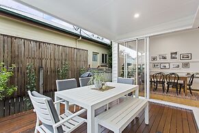 Sierra Cottage