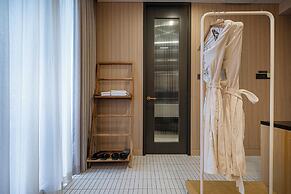 Hound Garden&Terrace Hotel