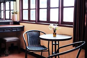 Rest at Ratchada Hotel