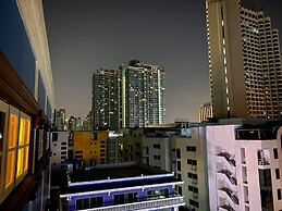 Rest at Ratchada Hotel