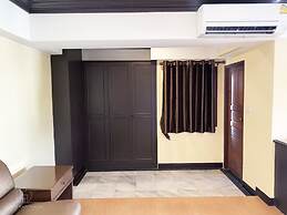 Rest at Ratchada Hotel