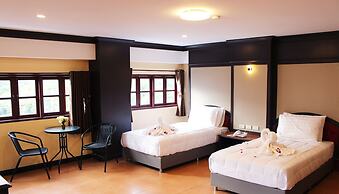 Rest at Ratchada Hotel