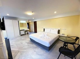 Rest at Ratchada Hotel