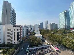 Rest at Ratchada Hotel