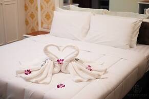 Rest at Ratchada Hotel