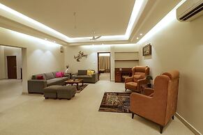 Manohari The Tea Retreat