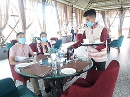 Manohari The Tea Retreat