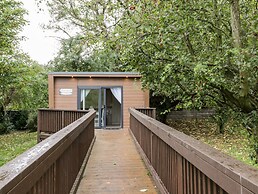 Paddock Retreat - Glamping pod