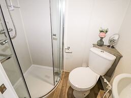 Paddock Retreat - Glamping pod