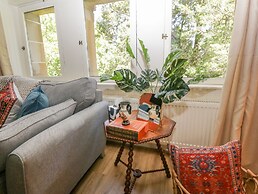 The Coach House - Holmwood