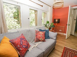 The Coach House - Holmwood