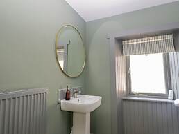 The Coach House - Holmwood