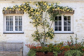 The Old Carriage Court