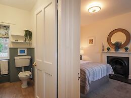 Cormack Lodge - Brodie Castle