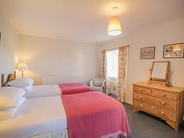 Paye House - Cromarty