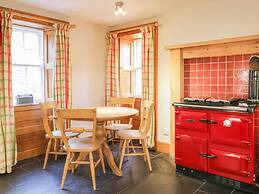 Paye House - Cromarty