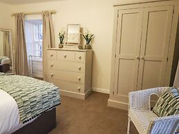 Paye House - Cromarty