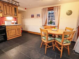 Paye House - Cromarty