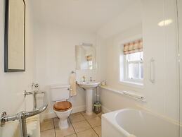 Paye House - Cromarty