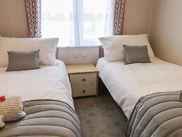 Sea Holly Lodge