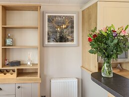 Sea Holly Lodge