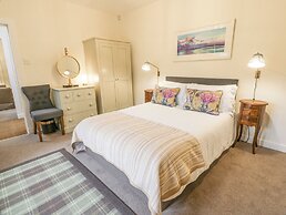 Beechgrove Cottage - Pitmedden Gardens