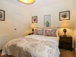 Steading Cottage - Craigievar Castle