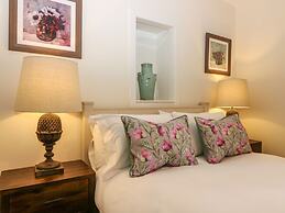 Steading Cottage - Craigievar Castle