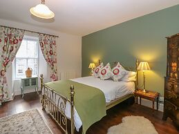 Courtyard Cottage - Drum Castle