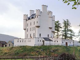 Derry - Mar Lodge Estate