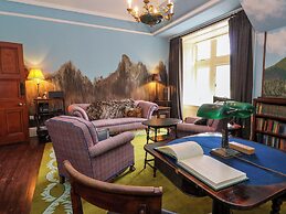 Dalvorar - Mar Lodge Estate