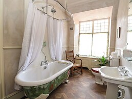 Dalvorar - Mar Lodge Estate