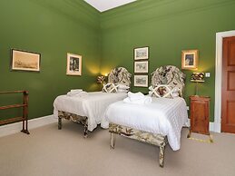 Macdui - Mar Lodge Estate